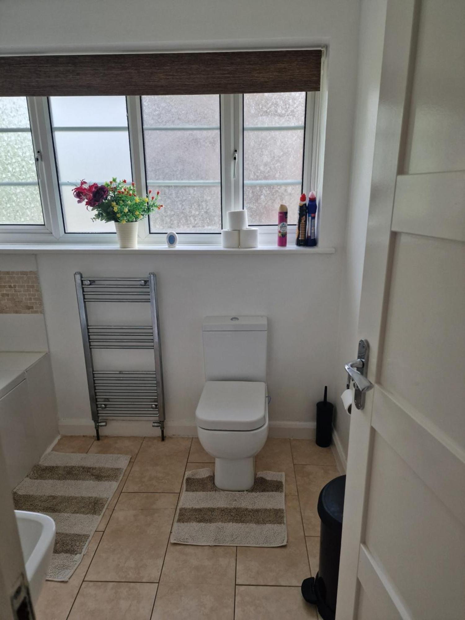 D Elmdon Homestay Shared 4 Bedrooms Birmingham Exteriér fotografie